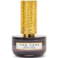 Van Dang Rosa Luna