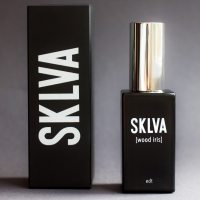 SKLVA Wood Iris