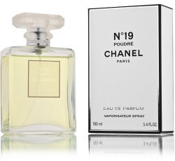 chanel no 19 poudre