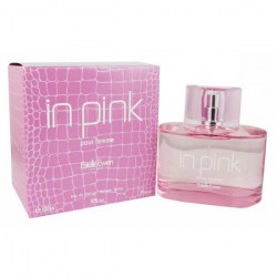 Estelle Ewen In Pink foto-small
