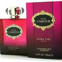 Vicky Tiel Pour L`Amour